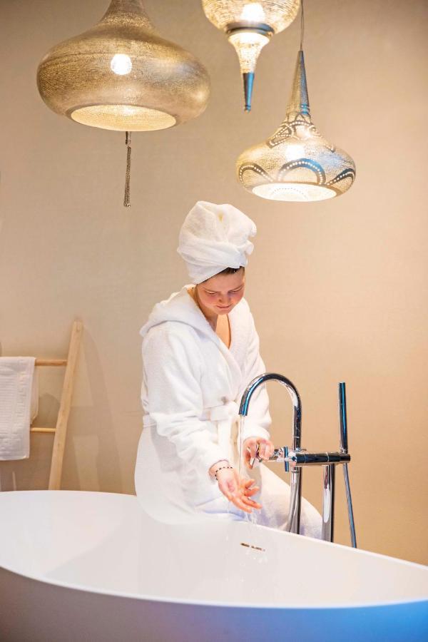 Boutique Hotel Bed&Bos Бест Экстерьер фото